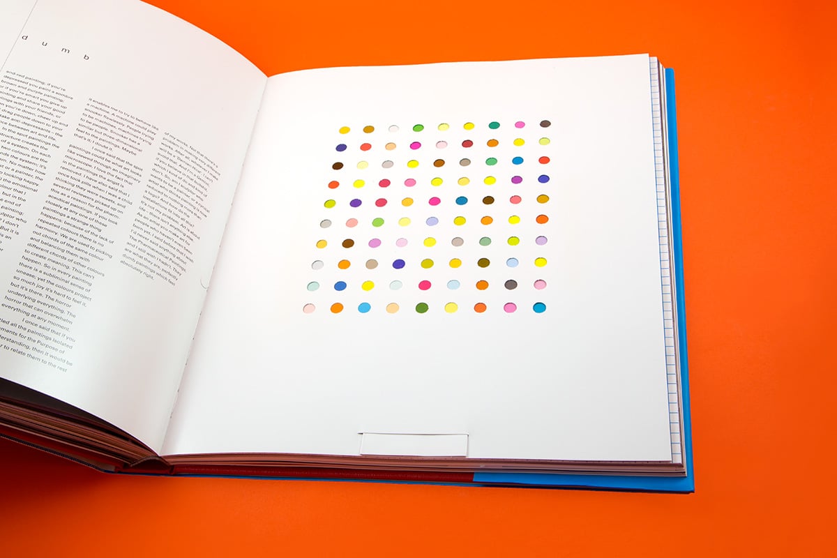 La couverture du livre dédié à Damien Hirst, "I Want To Spend The Rest Of My Life Everywhere, With Everyone, One To One, Always, Forever, Now"