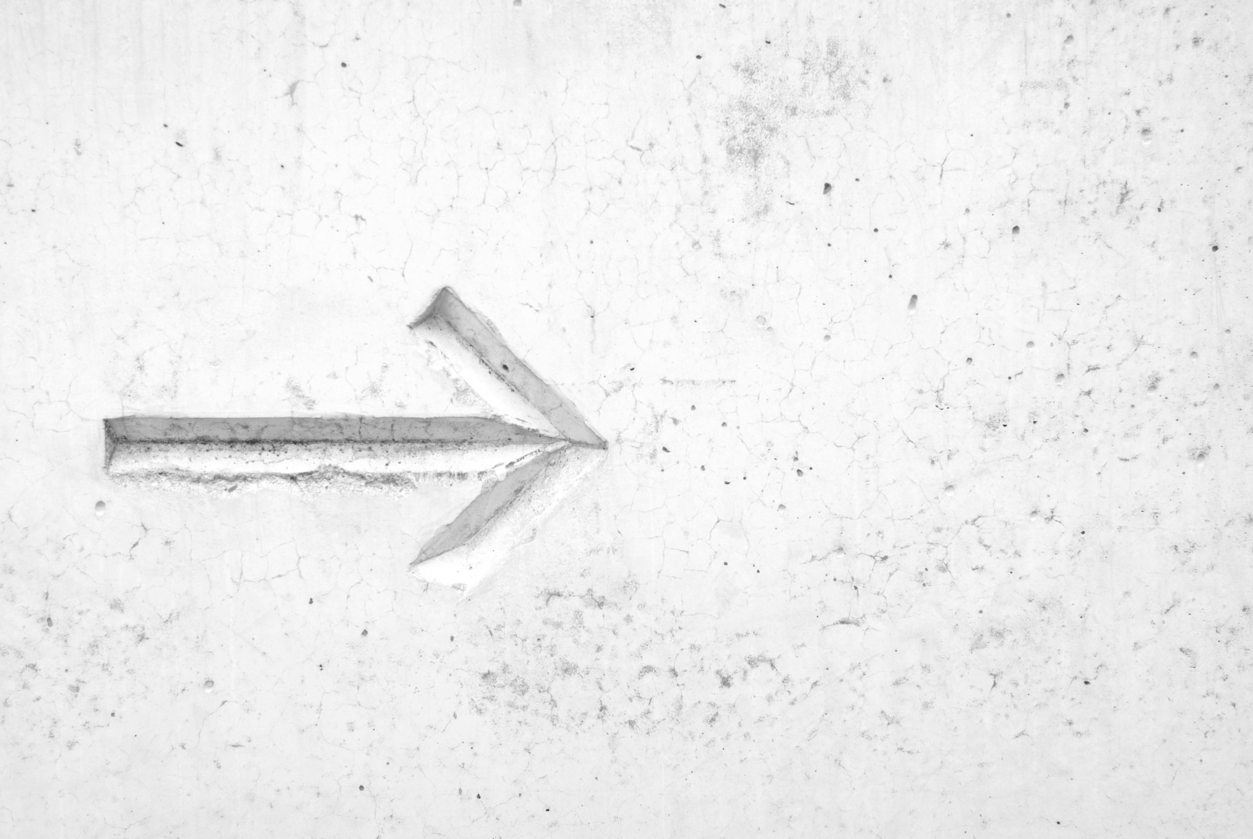 Una freccia: Piramide di Maslow e comunicazione” Una freccia: Piramide di Maslow e comunicazione”